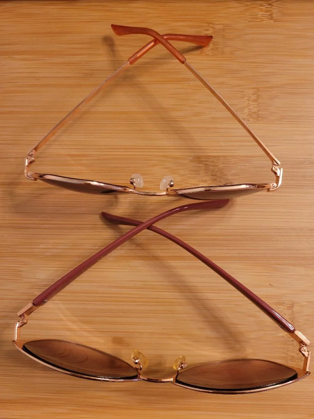 Sunglasses 2 Pair Guess & Jessica Simpson